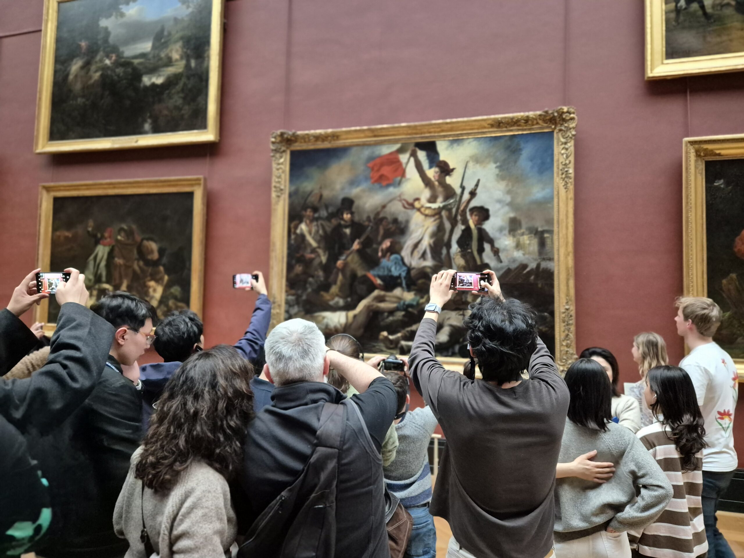 « La liberté guidant le peuple »